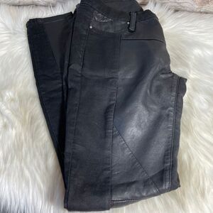 Blank NYC Cotton/Vegan Leather Super Skinny Jeans Sz 28‎